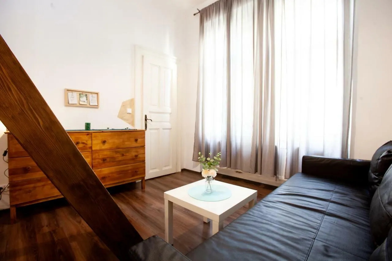 Wow Wow Apartment Prague
