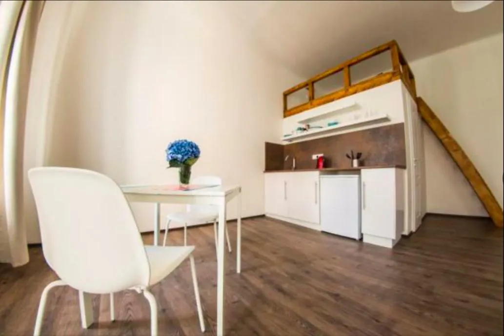 Wow Wow Apartment Прага