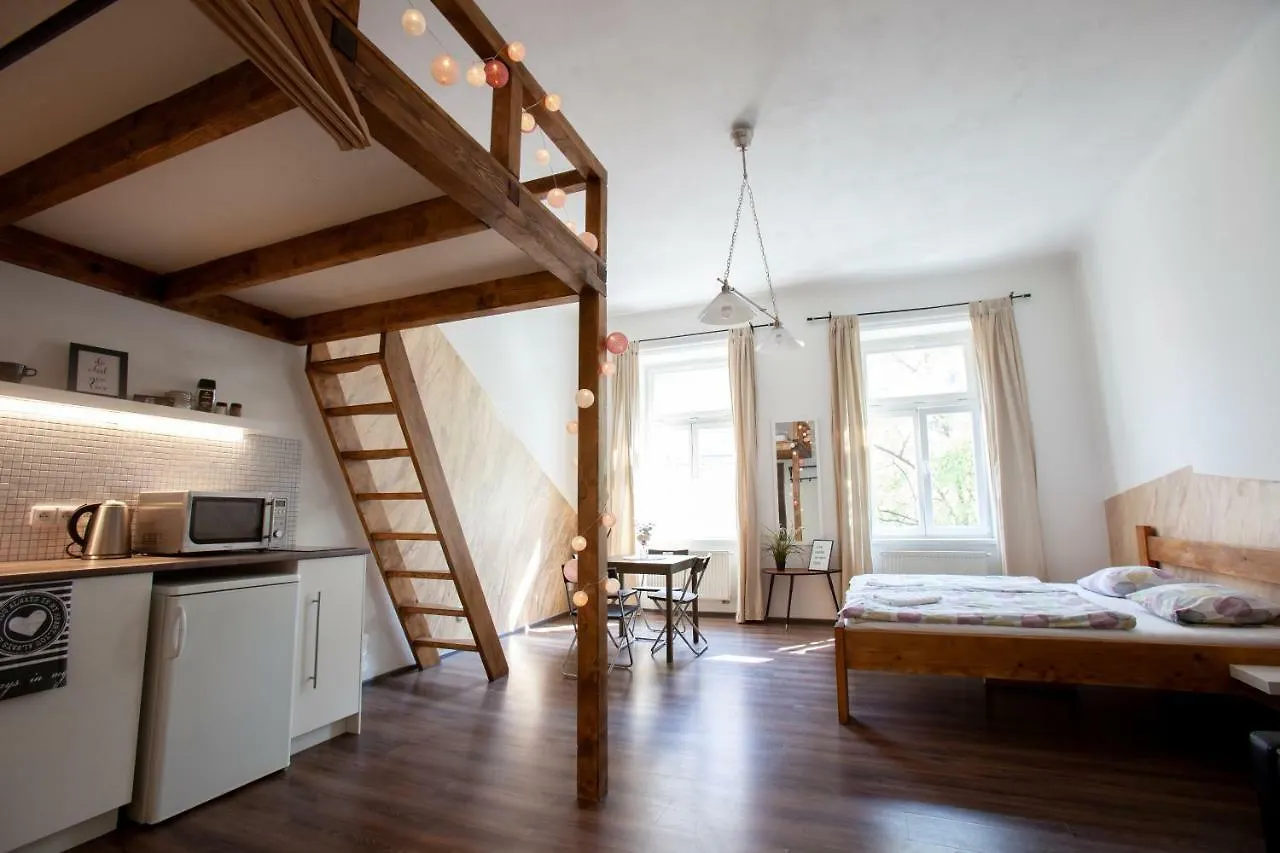Wow Wow Apartment Прага 0*,  Чехия