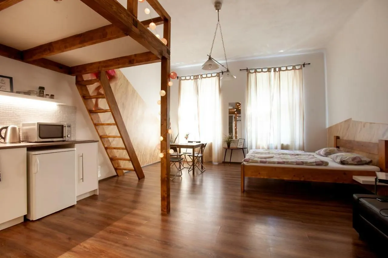 Wow Wow Apartment Прага Чехия