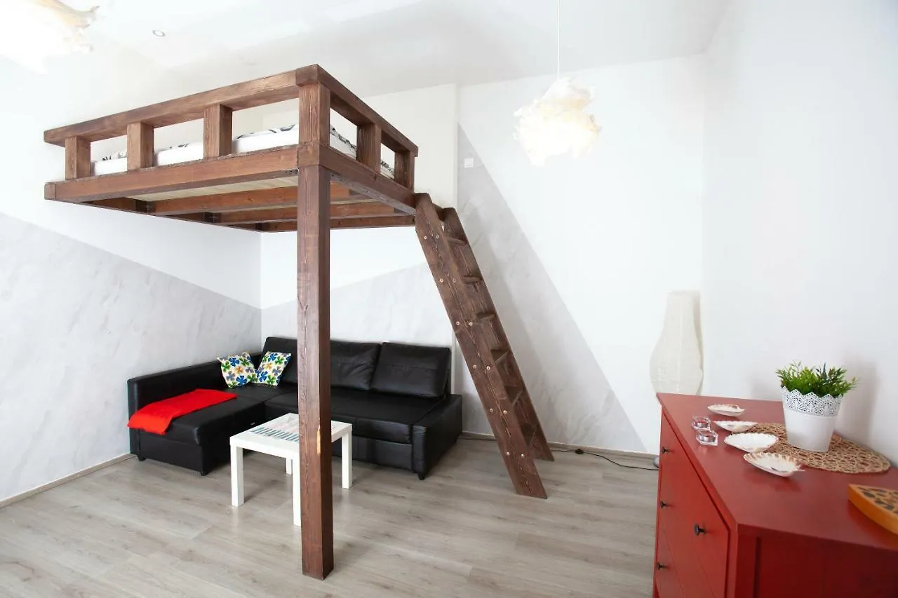 Wow Wow Apartment Praag Tsjechië